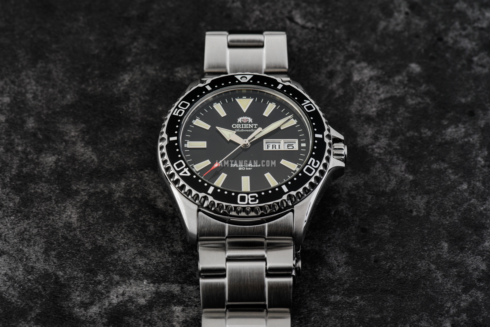 Orient RA-AA0001B Mako III Automatic Divers Black Dial Stainless Steel Machtwatch