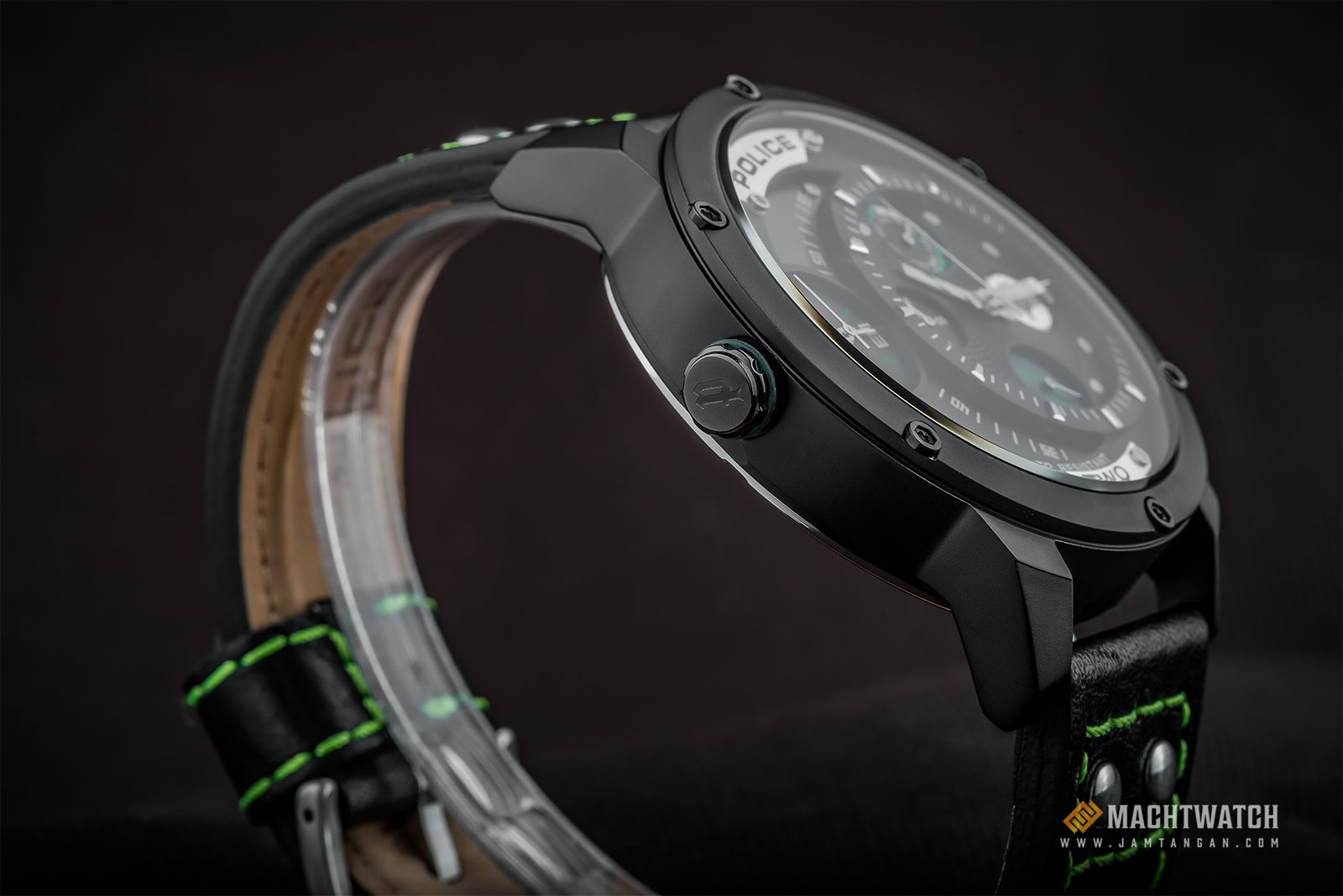 Police Adder PL.14536JSB/02B Chronograph Men Black Dial Black Leather Strap Machtwatch