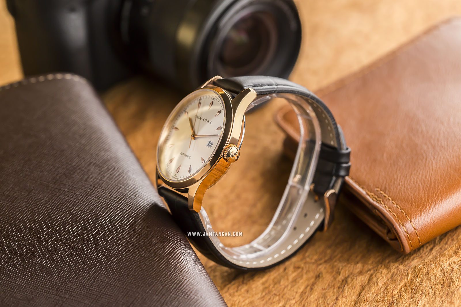 Seagull D519.447-WH Classic Automatic Mechanical Silver Dial Black Leather Strap Machtwatch