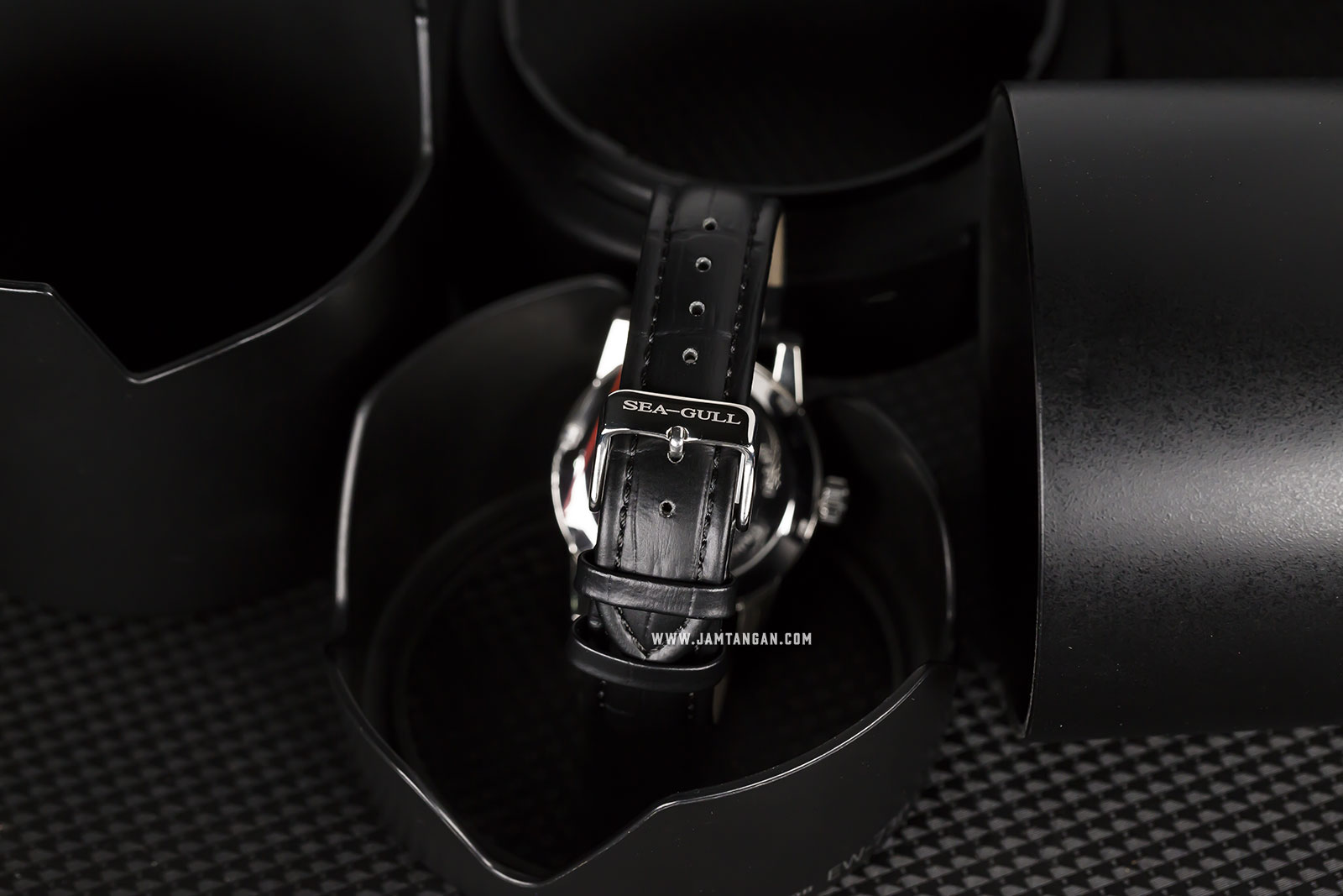 Seagull D819.460 Classic Automatic Mechanical Silver Dial Black Leather Strap Machtwatch