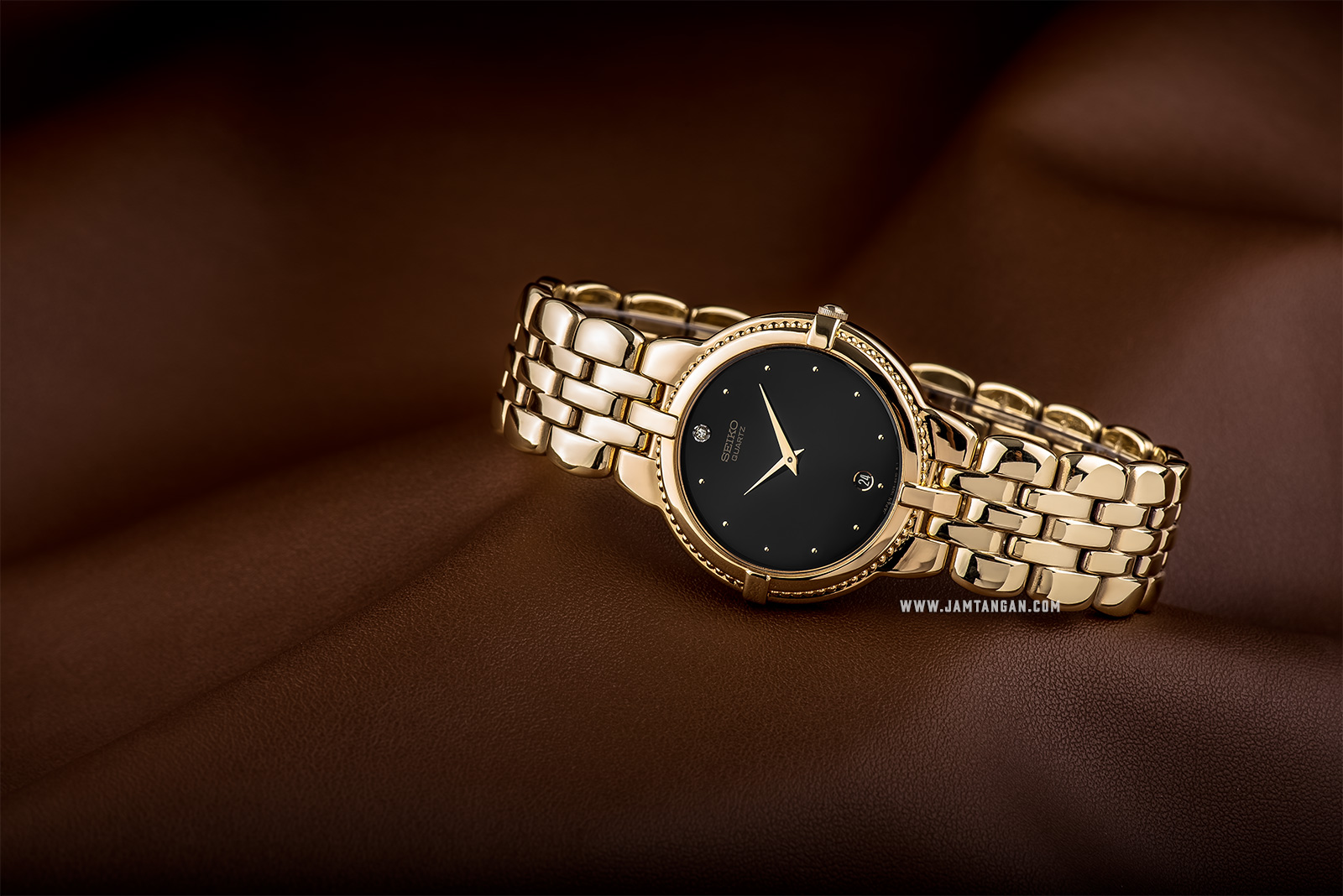 Seiko SGK392J Ladies Black Dial Gold Stainless Steel Strap Machtwatch