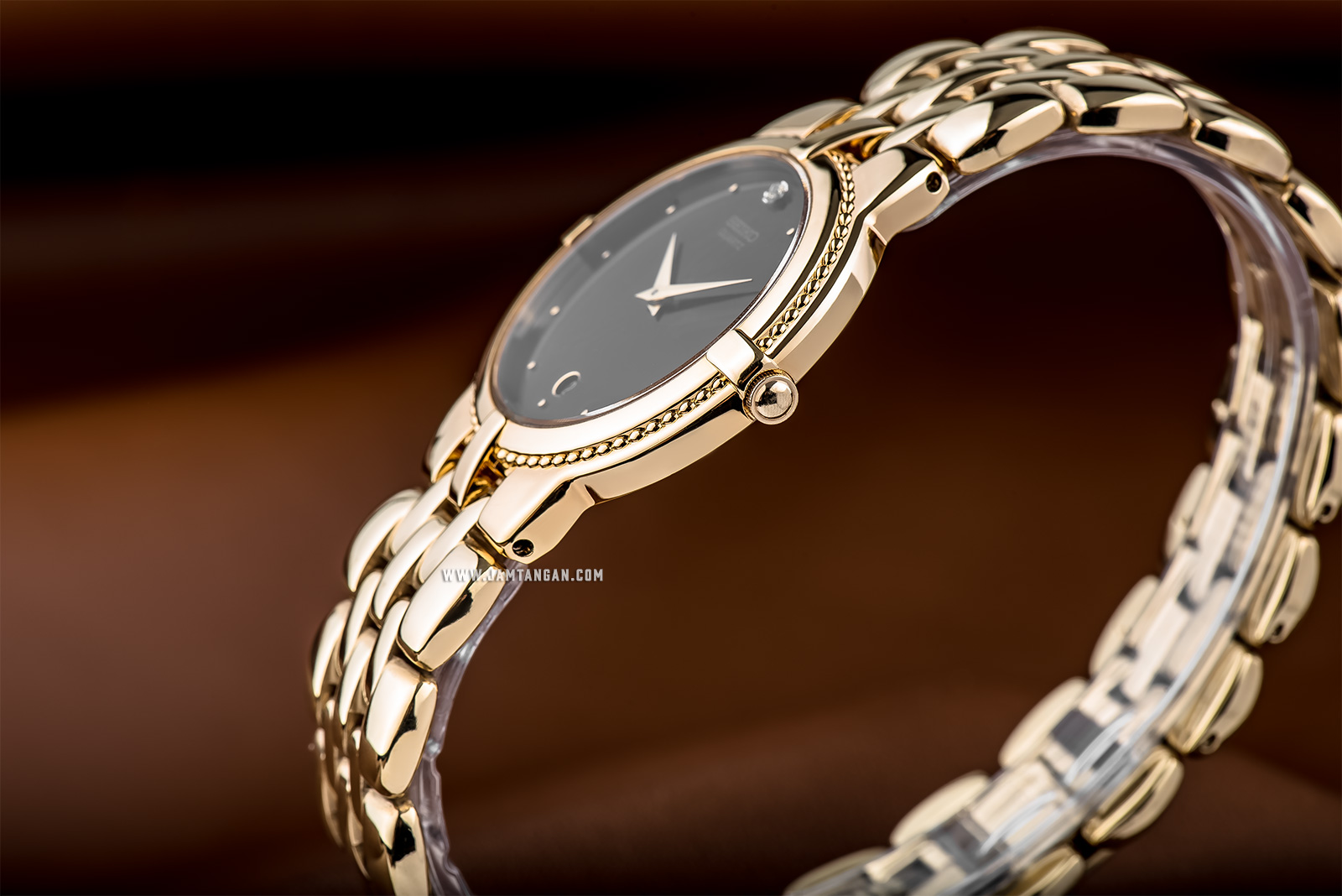 Seiko SGK392J Ladies Black Dial Gold Stainless Steel Strap Machtwatch