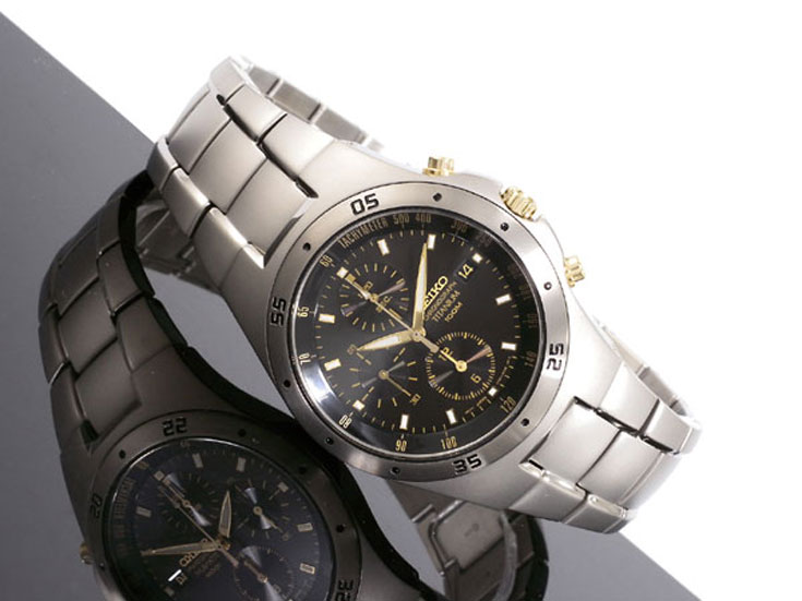Seiko Chronograph SND451P1 Men Black Dial Titanium Strap | Jamtangan.com