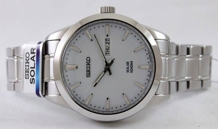 Seiko Solar SNE359P1 Machtwatch