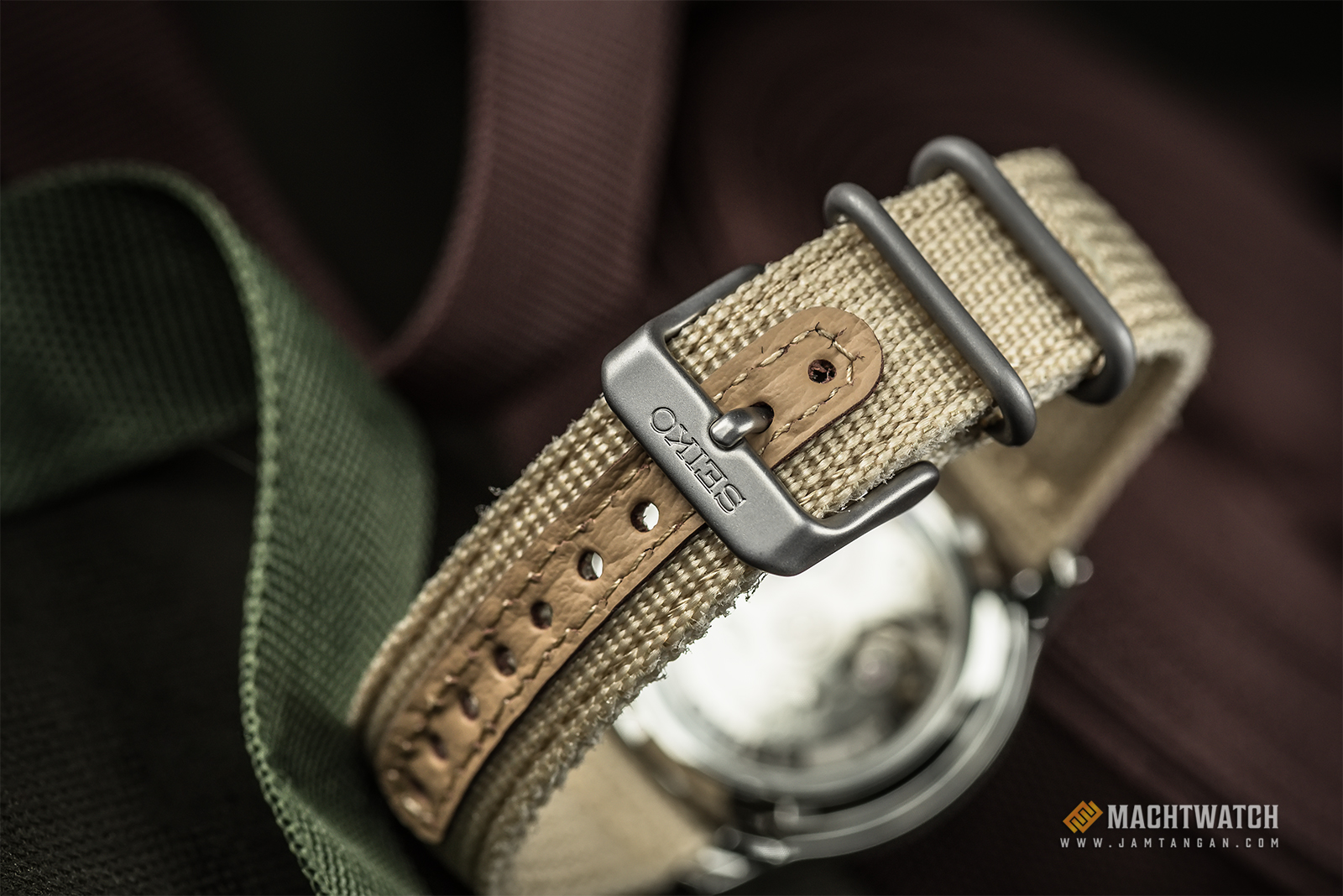 Seiko 5 SNK803K2 Automatic 21 Jewels Beige Military Nylon Strap Machtwatch