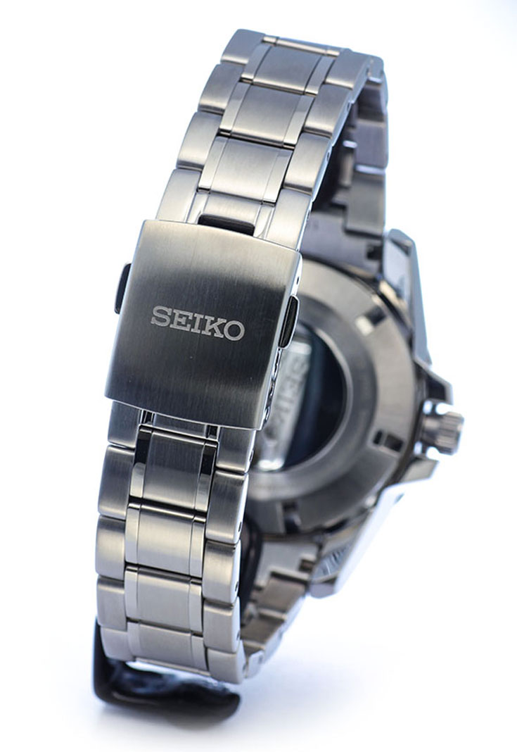 Seiko Sportura SNP085P1 Kinetic Perpetual Machtwatch