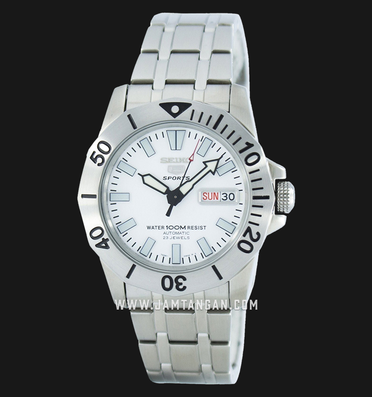 seiko 5 water resistant 100m