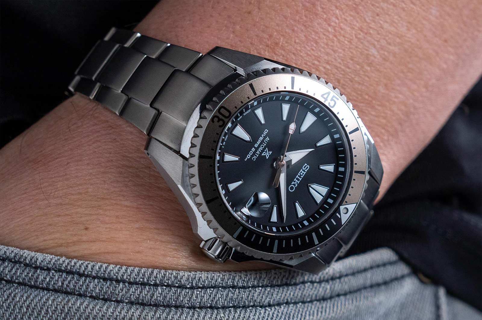 Seiko Prospex Shogun SPB189J1 Automatic Divers Man Black Dial Titanium  Strap | Jamtangan.com