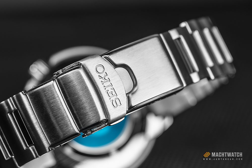 Seiko SRP637K1 Prospex Shrouded Monster Baby Tuna Machtwatch