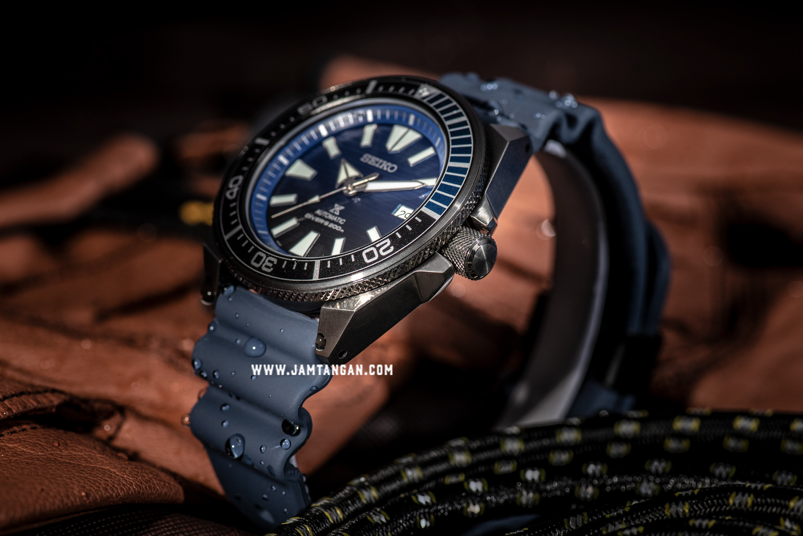 Seiko Prospex Samurai Save The Ocean SRPD09K1 Auto Divers 200M Blue Rubber  Strap SPECIAL EDITION | Jamtangan.com