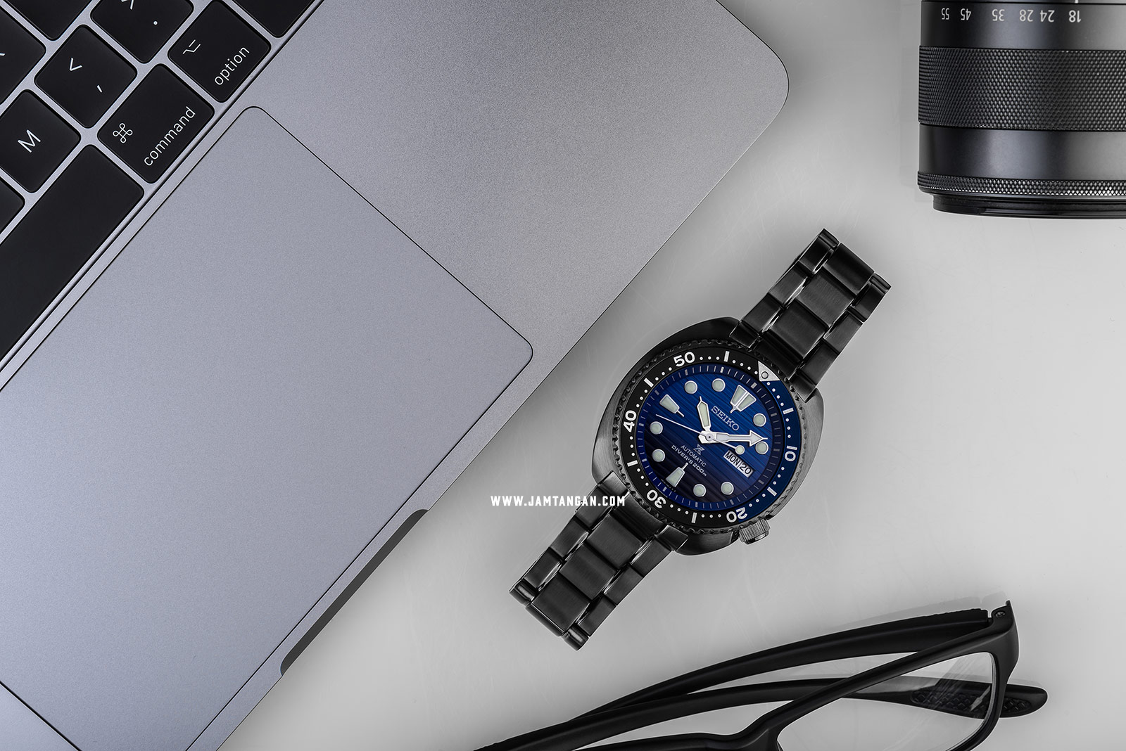 Seiko Prospex SRPD11K1 Turtle Save The Ocean Auto Divers 200M Stainless Steel Strap SPECIAL EDITION Machtwatch