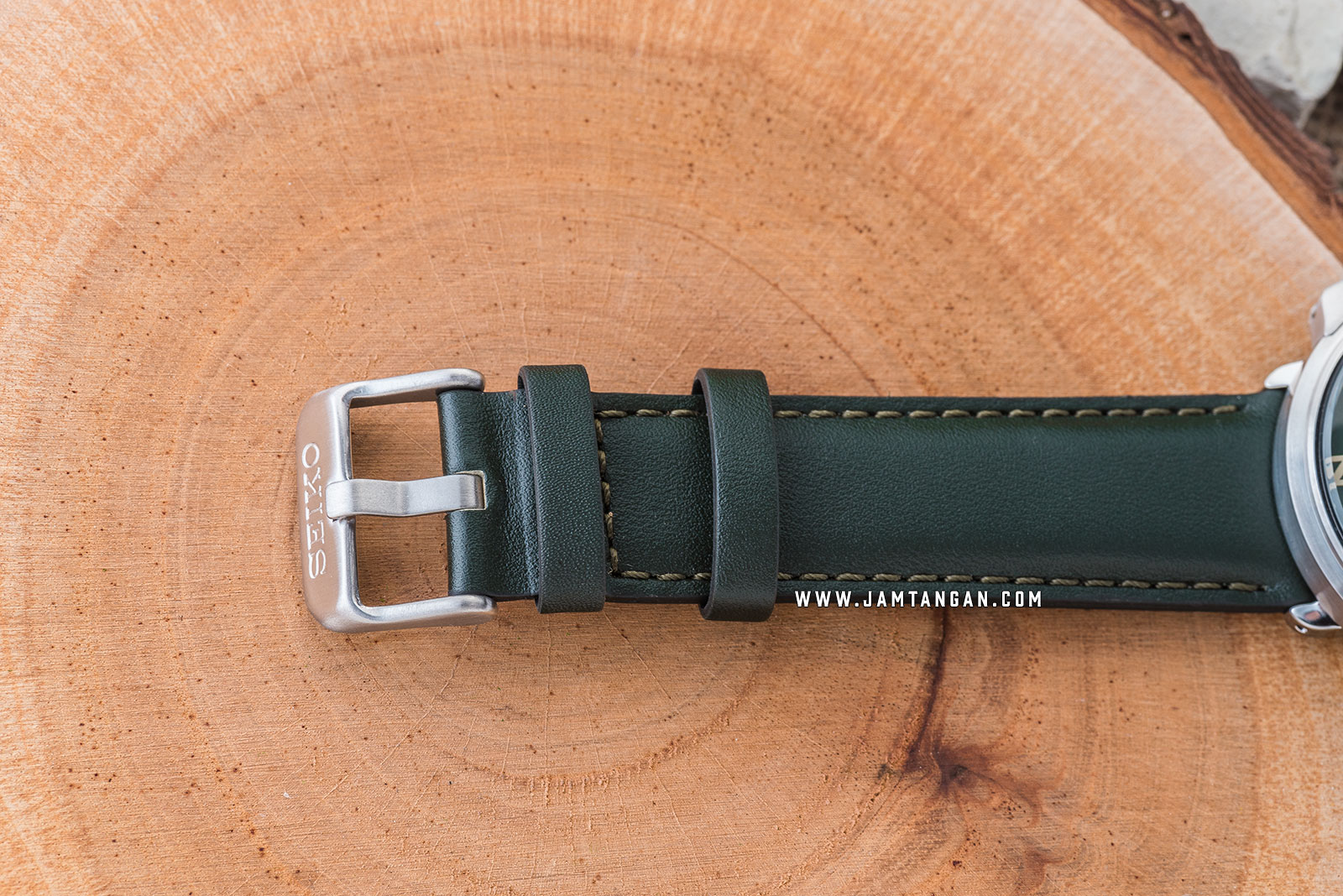 Seiko Prospex SRPD33K1 Automatic 200M Water Resistance Green Leather Strap Machtwatch