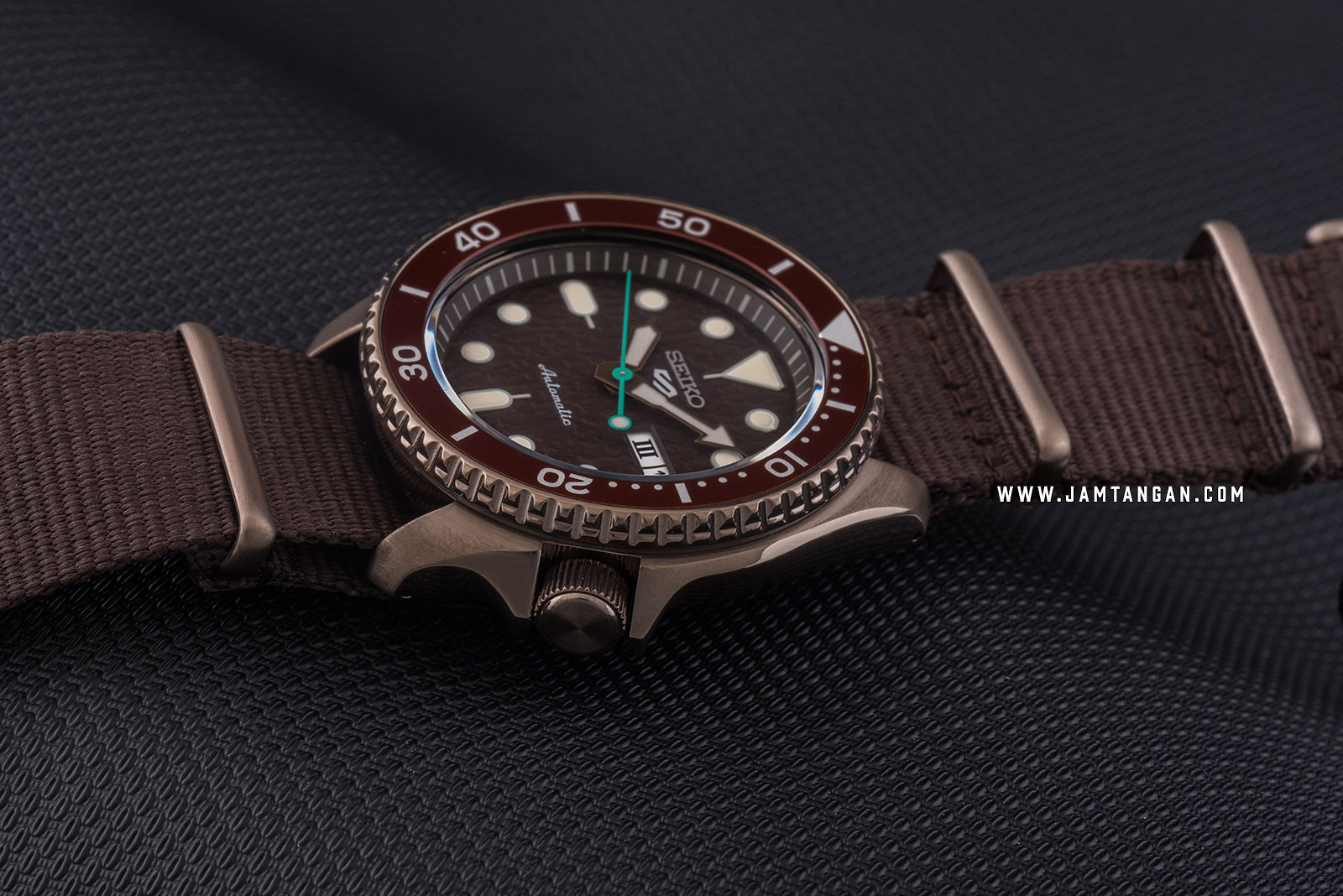 Seiko 5 Sports SRPD85K1 Automatic Brown Dial Brown Nylon Strap Machtwatch