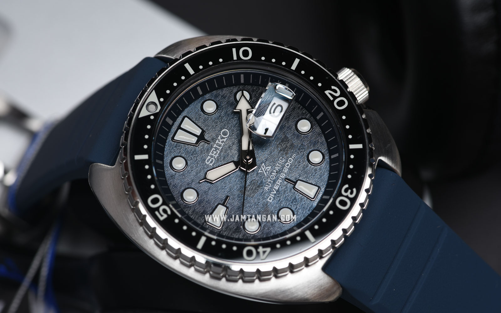 Seiko Prospex SRPF77K1 Save The Ocean Automatic Divers 200M Blue Rubber