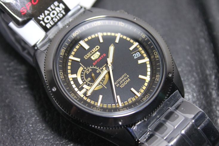 Seiko 5 SSA071K1 Machtwatch