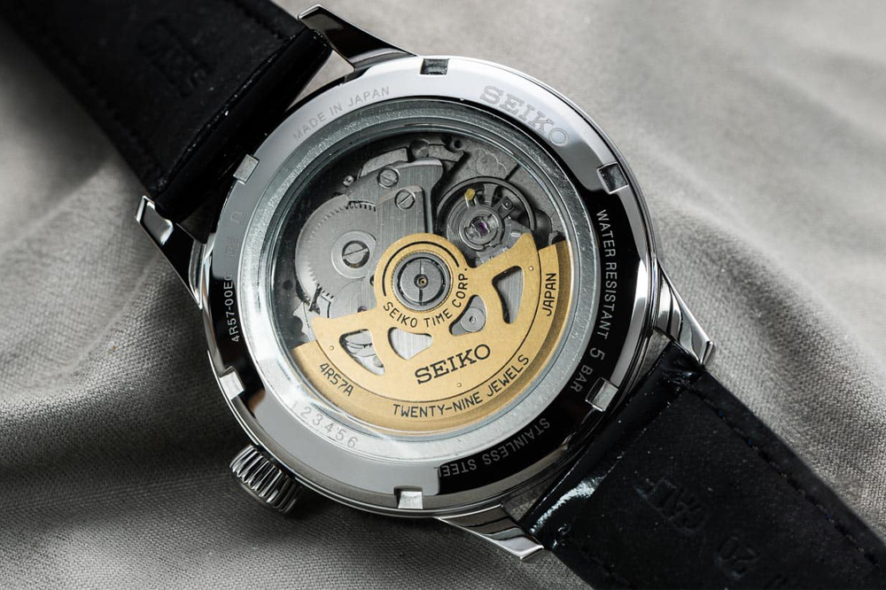 Seiko SSA343J1 Presage SkyDiving Cocktail Automatic Ice Blue Texture Dial Black Leather Strap Machtwatch