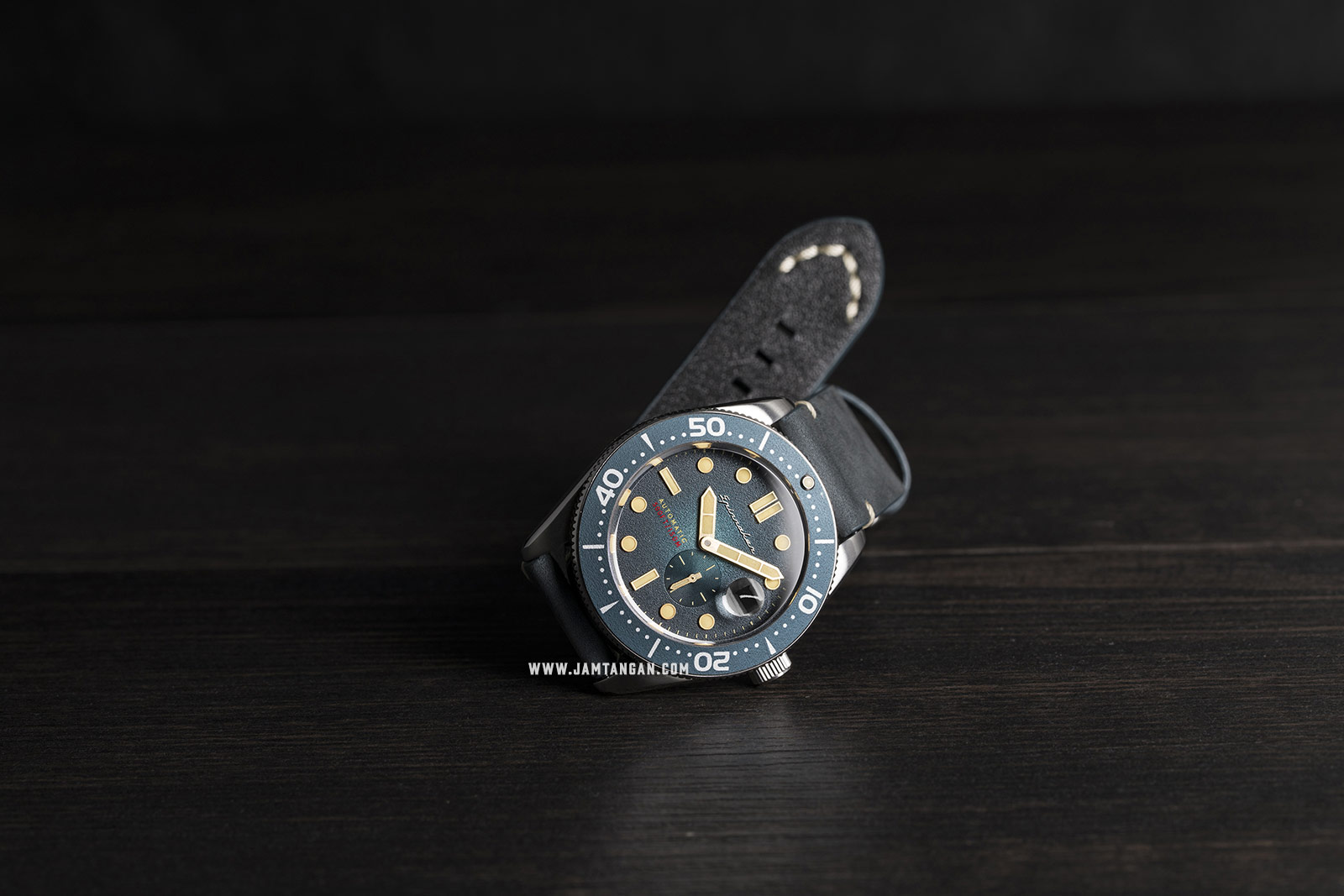Spinnaker SP-5058-01 Vintage Croft Men Blue Dial Blue Leather Strap Machtwatch