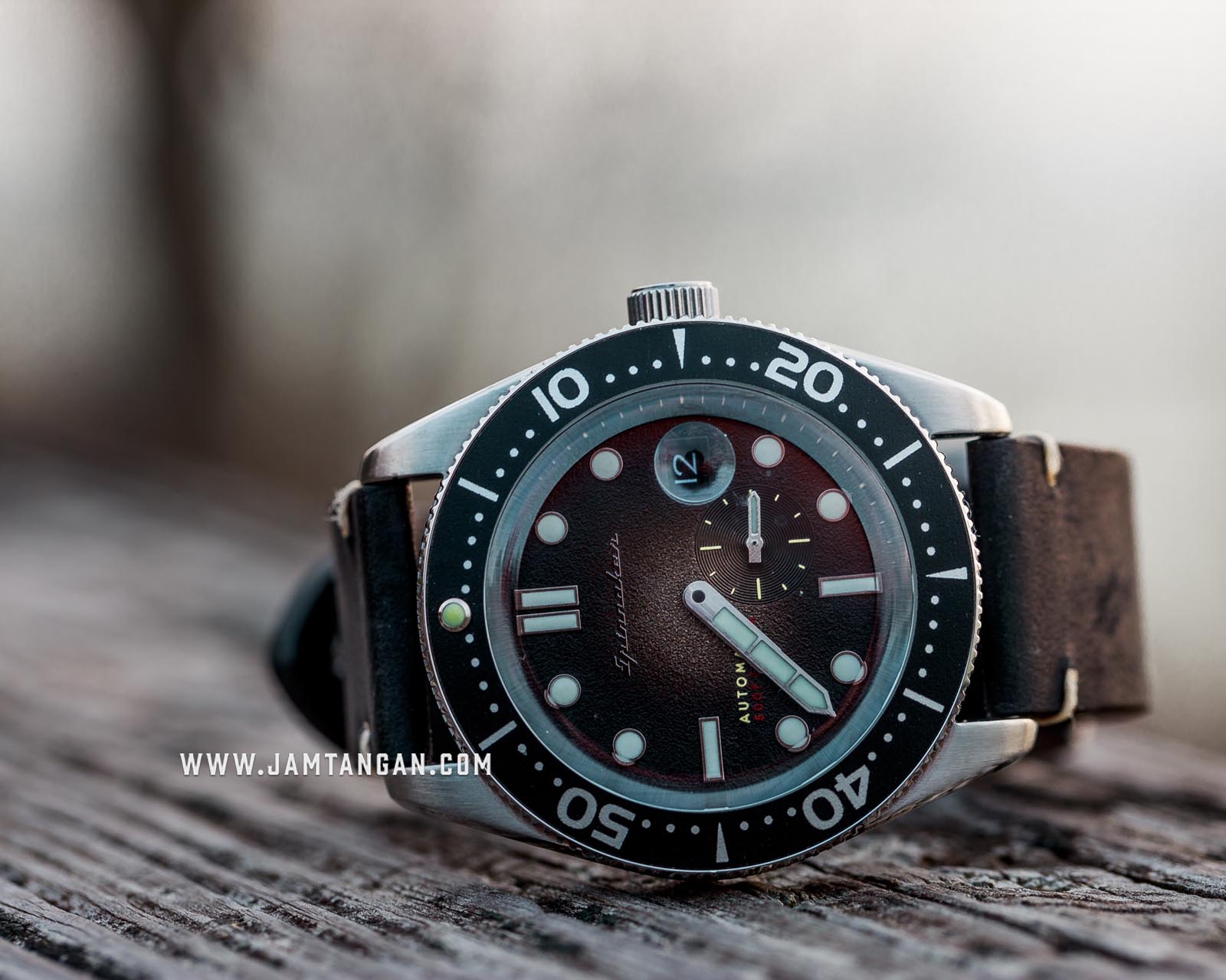 Spinnaker SP-5058-03 Vintage Croft Men Black Dial Black Leather Strap Machtwatch