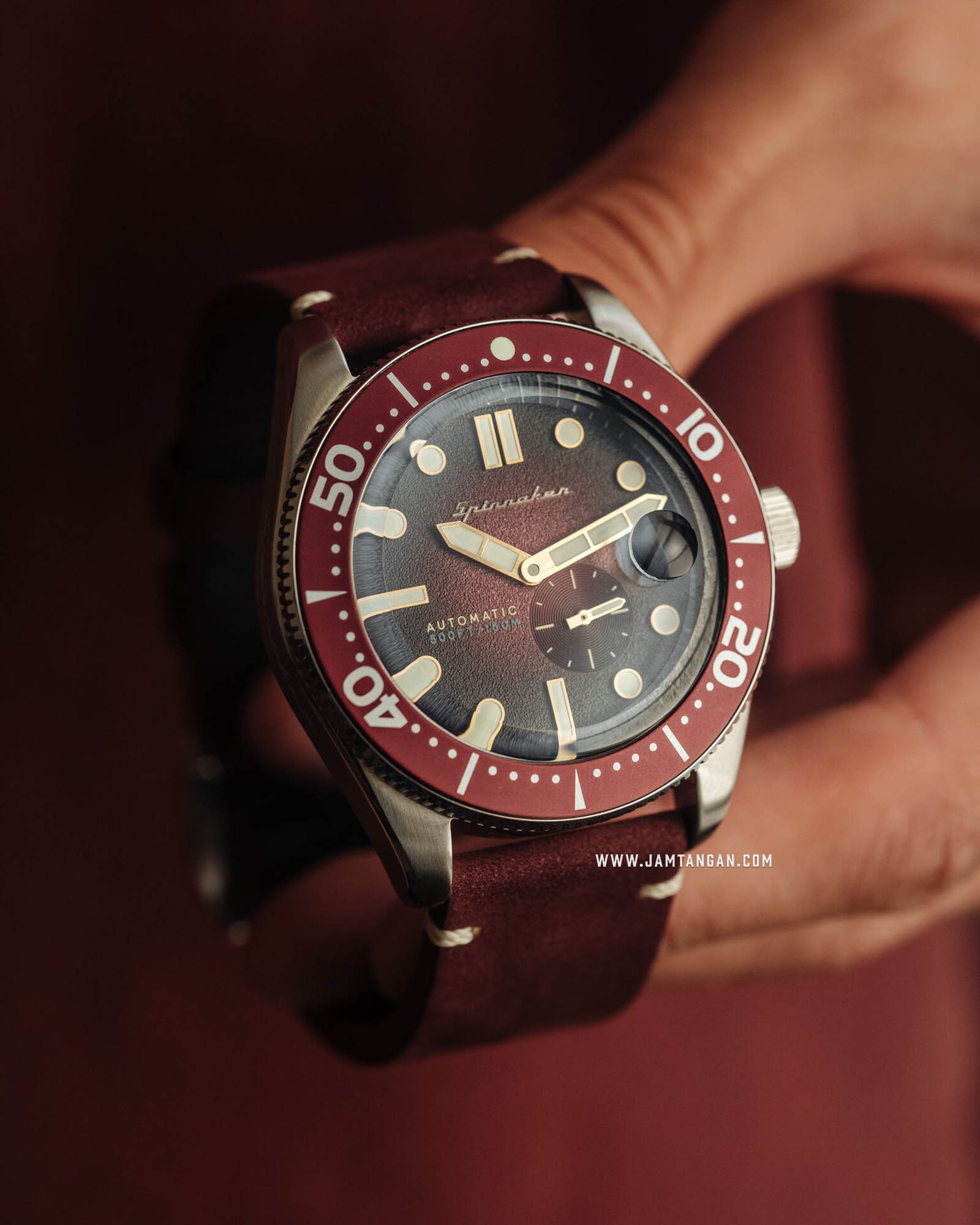 Spinnaker SP-5058-09 Vintage Croft Men Red Dial Red Leather Strap Machtwatch