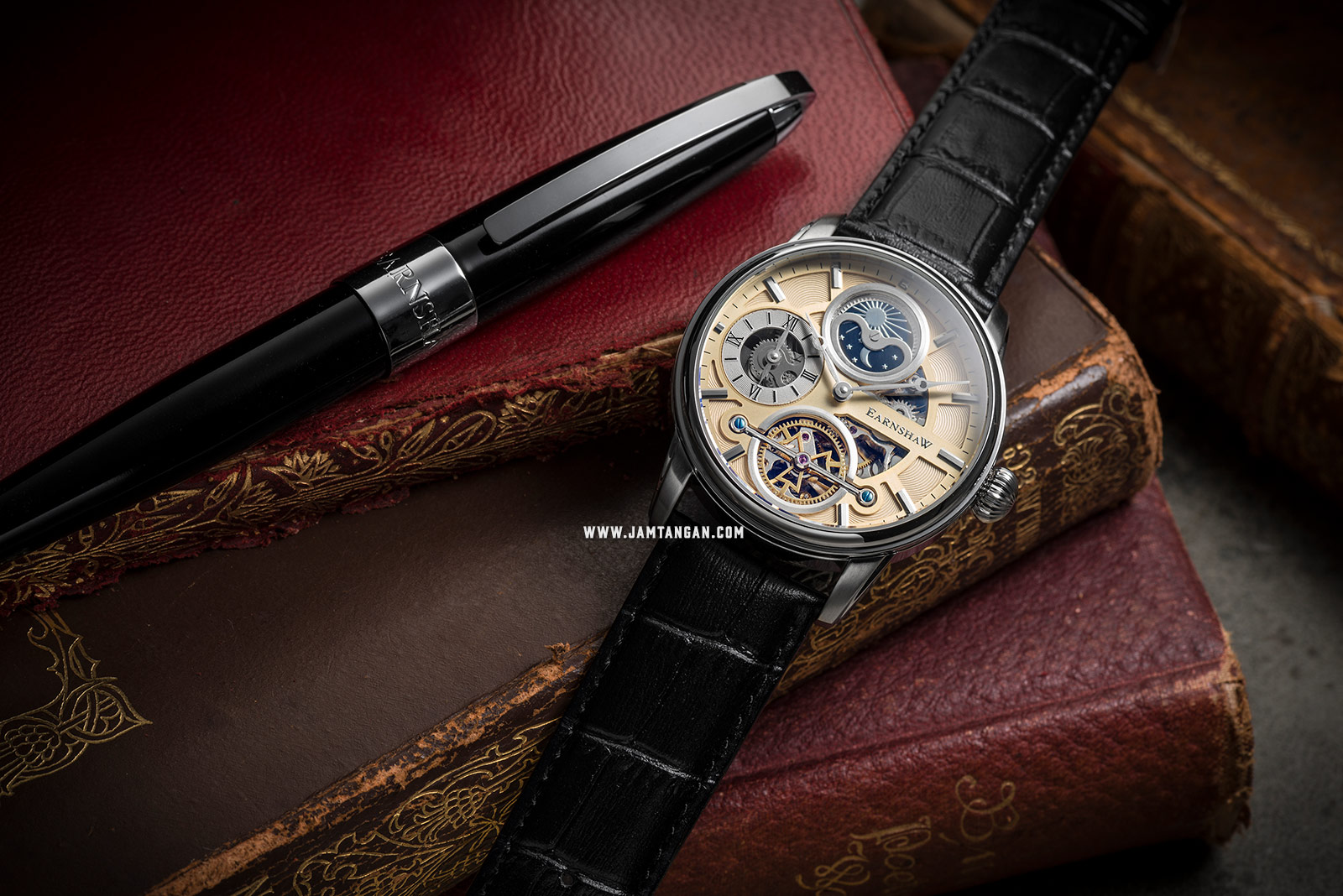 Thomas Earnshaw ES-8087-01 Longitude Automatic Skeleton Dial Black Leather Strap Machtwatch