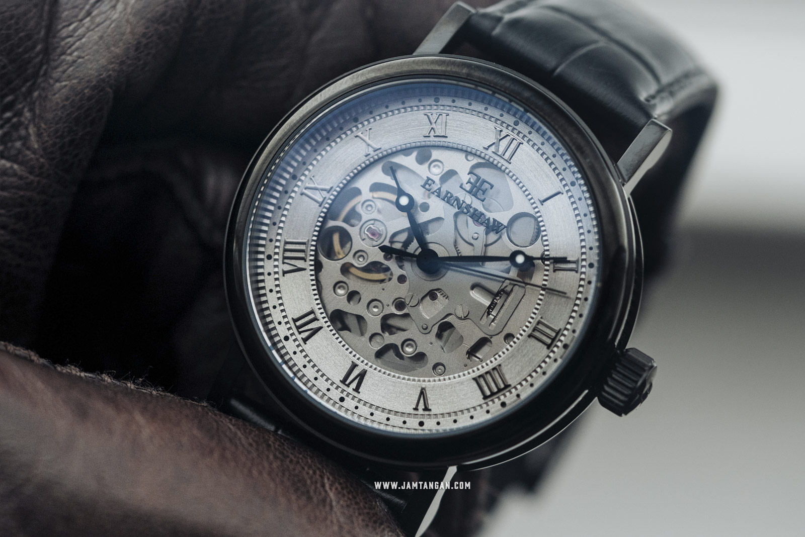 Thomas Earnshaw ES-8806-04 Beaufort Skeleton Dial Black Leather Strap Machtwatch